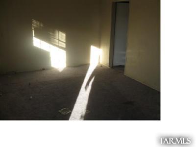 2119 South Howard Stravenue Tucson, AZ 85713 - Photo 4 of 7