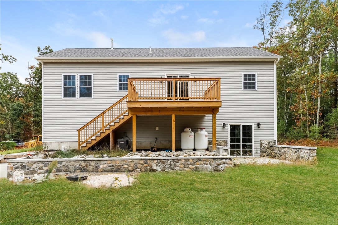366 Chopmist Hill Road Glocester, RI 02814 - Photo 29 of 31