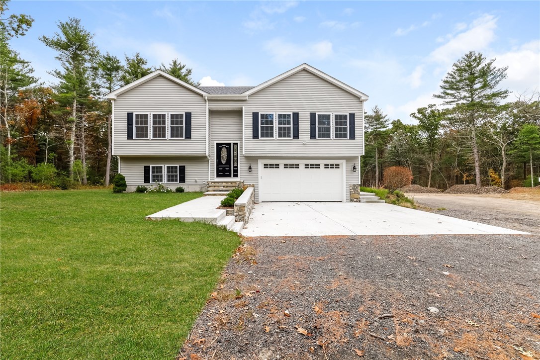 366 Chopmist Hill Road Glocester, RI 02814 - Photo 4 of 31