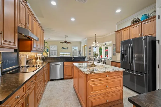 $825,000 | 20970 Torre Del Lago Street, Estero, FL 33928