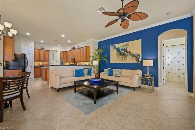 $825,000 | 20970 Torre Del Lago Street, Estero, FL 33928