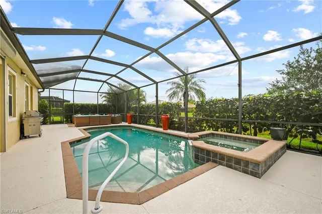 $825,000 | 20970 Torre Del Lago Street, Estero, FL 33928