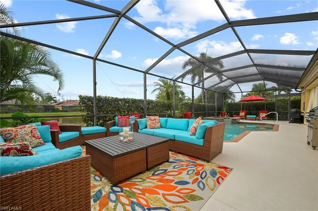 $825,000 | 20970 Torre Del Lago Street, Estero, FL 33928