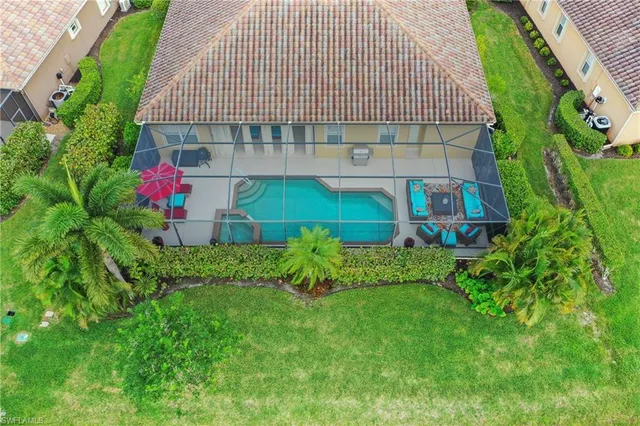 $825,000 | 20970 Torre Del Lago Street, Estero, FL 33928