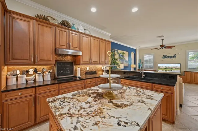 $825,000 | 20970 Torre Del Lago Street, Estero, FL 33928