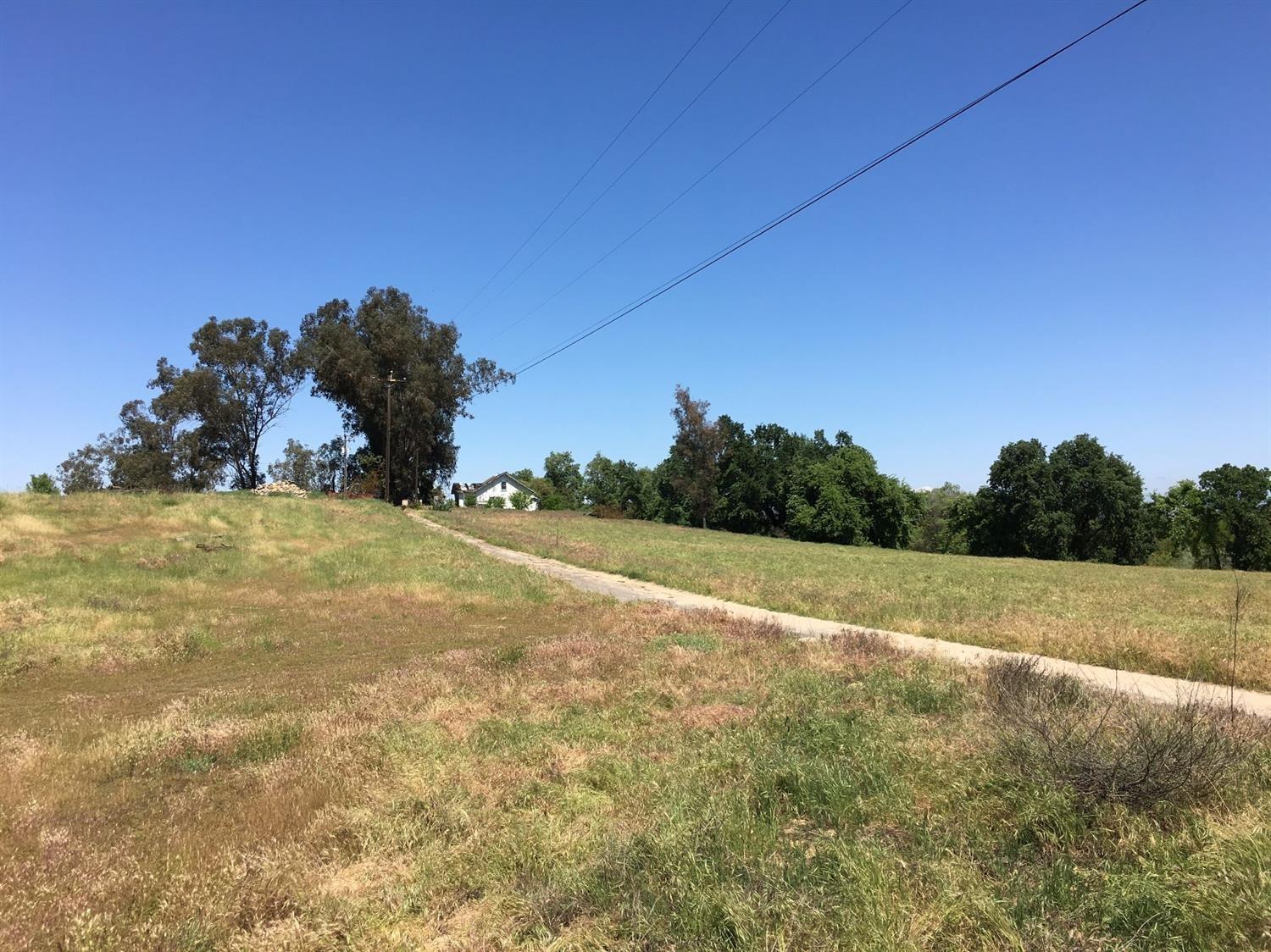 8776 South Kings River Road Reedley, CA 93654 - Photo 2 of 13 Gallery Image 2