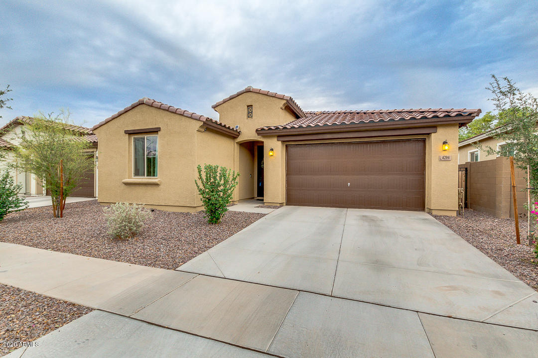 4204 West Coles Road Laveen, AZ 85339 - Photo 2 of 31 02-Coles