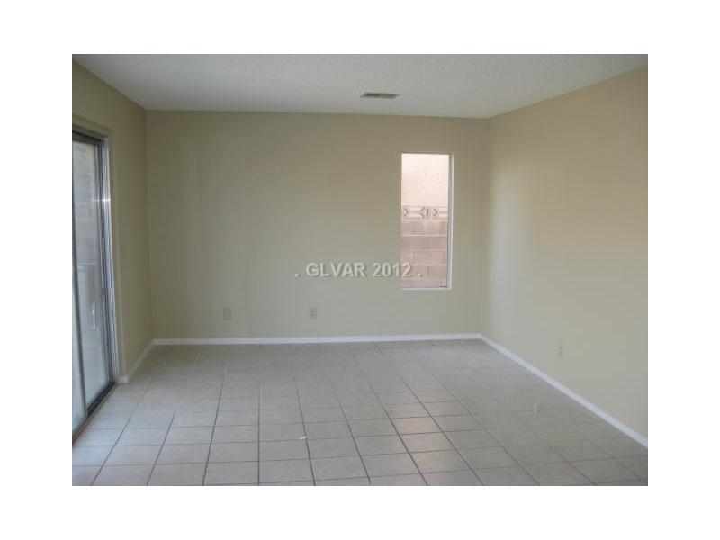738 Rusty Spur Drive Henderson, NV 89014 - Photo 6 of 8 Den. Family
