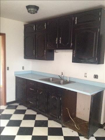 2990 West Sterns Road Lambertville, MI 48144 - Photo 3 of 12 Kitchen