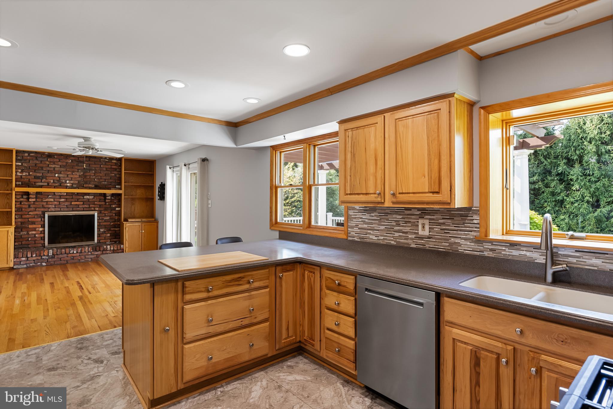10 Mindy Drive Moorestown, NJ 08057 - Photo 9 of 29 a kitchen with a sink stove and cabinets