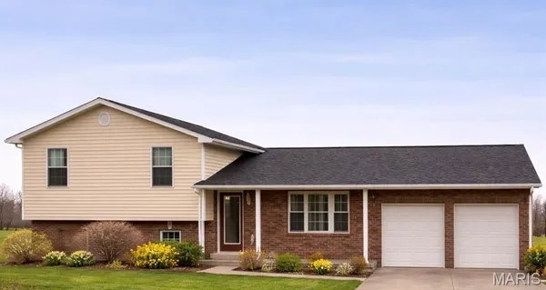 $359,900 | 2003 Madison 208, Fredericktown, MO 63645