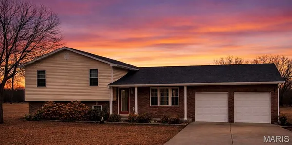 $359,900 | 2003 Madison 208, Fredericktown, MO 63645