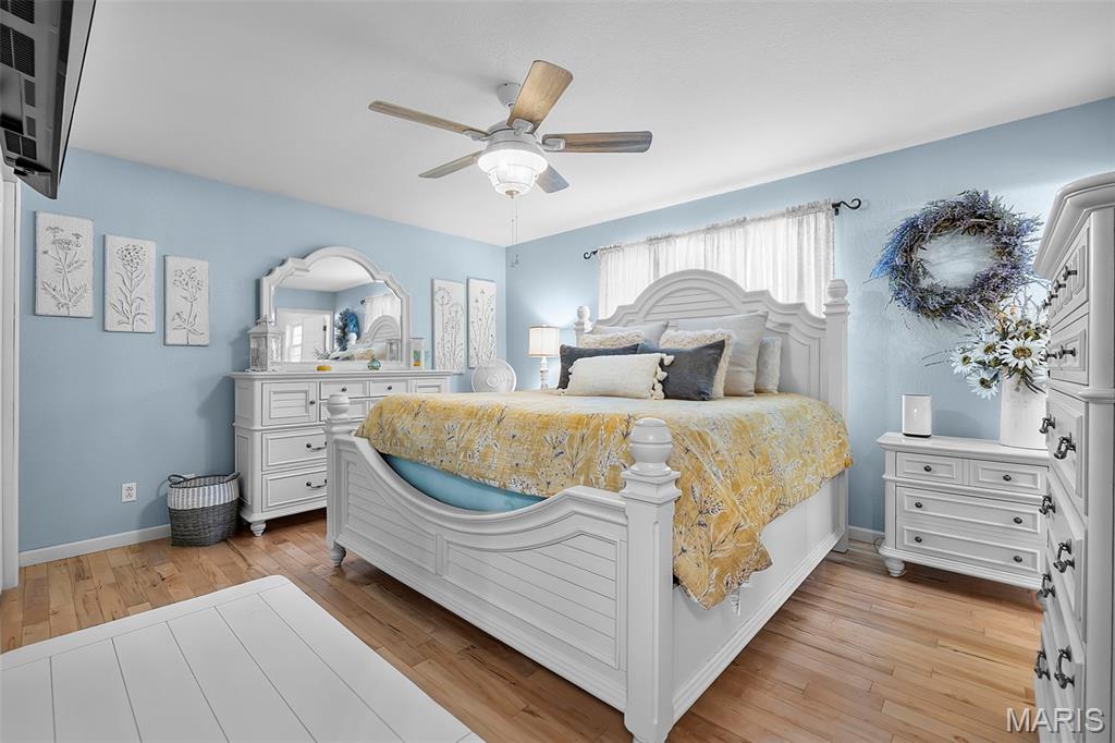 2003 Madison 208 Fredericktown, MO 63645 - Photo 4 of 39