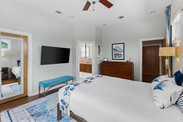 $1,390,000 | 1609 West 8th Street, Unit A, Austin, TX 78703