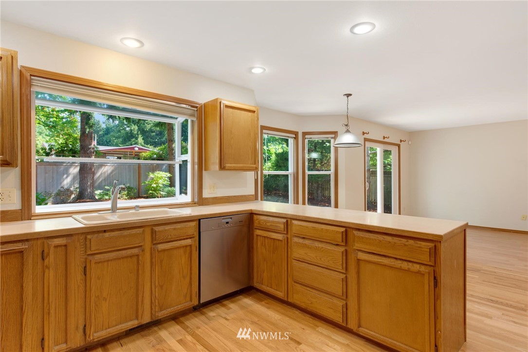 3333 208th Place Southeast Bothell, WA 98021 - Photo 8 of 22
