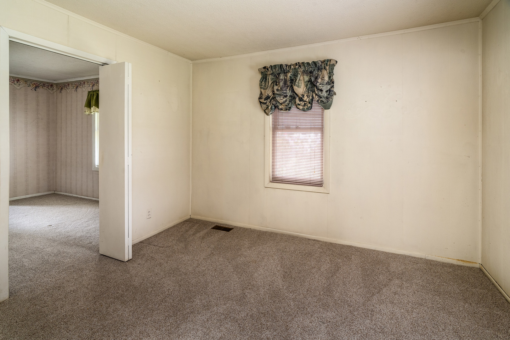 395 Cedar Creek Road Makanda, IL 62958 - Photo 12 of 44