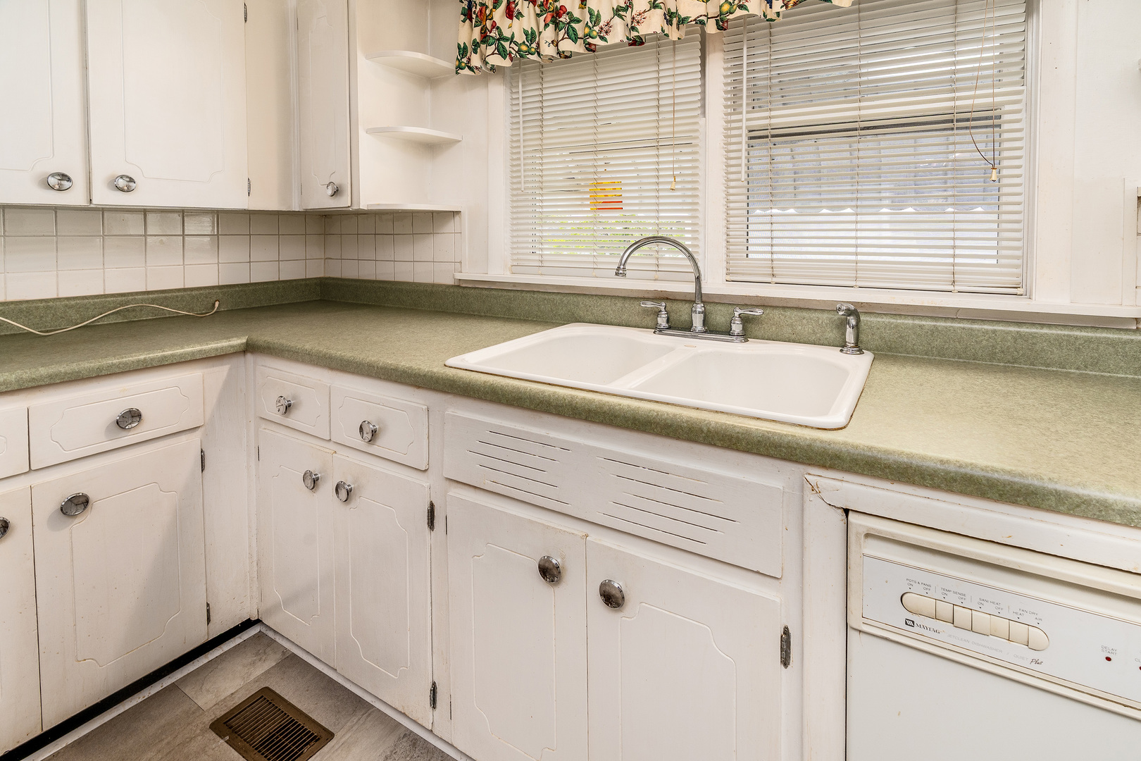 395 Cedar Creek Road Makanda, IL 62958 - Photo 10 of 44