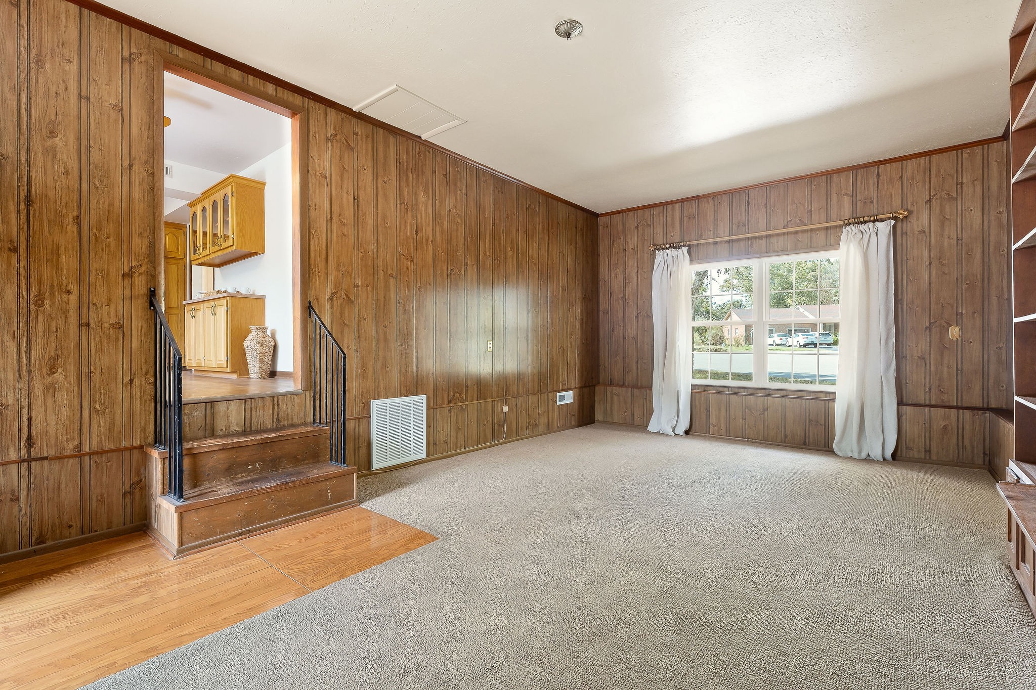 1175 Meadow Road Cookeville, TN 38501 - Photo 13 of 37 a view of an empty room with a window