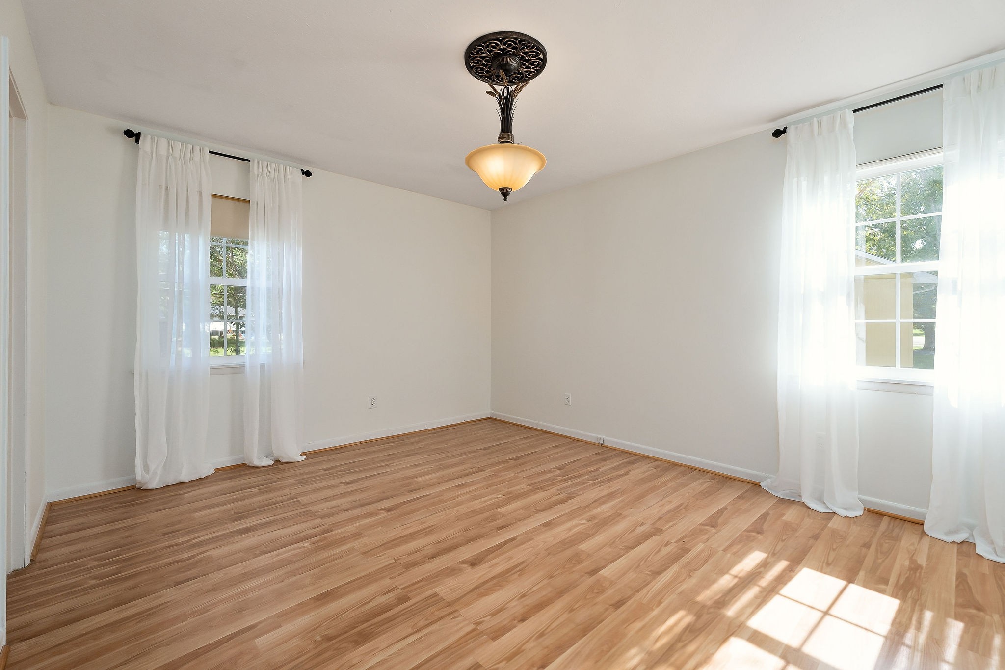 1175 Meadow Road Cookeville, TN 38501 - Photo 19 of 37 a view of a room with wooden floor and window