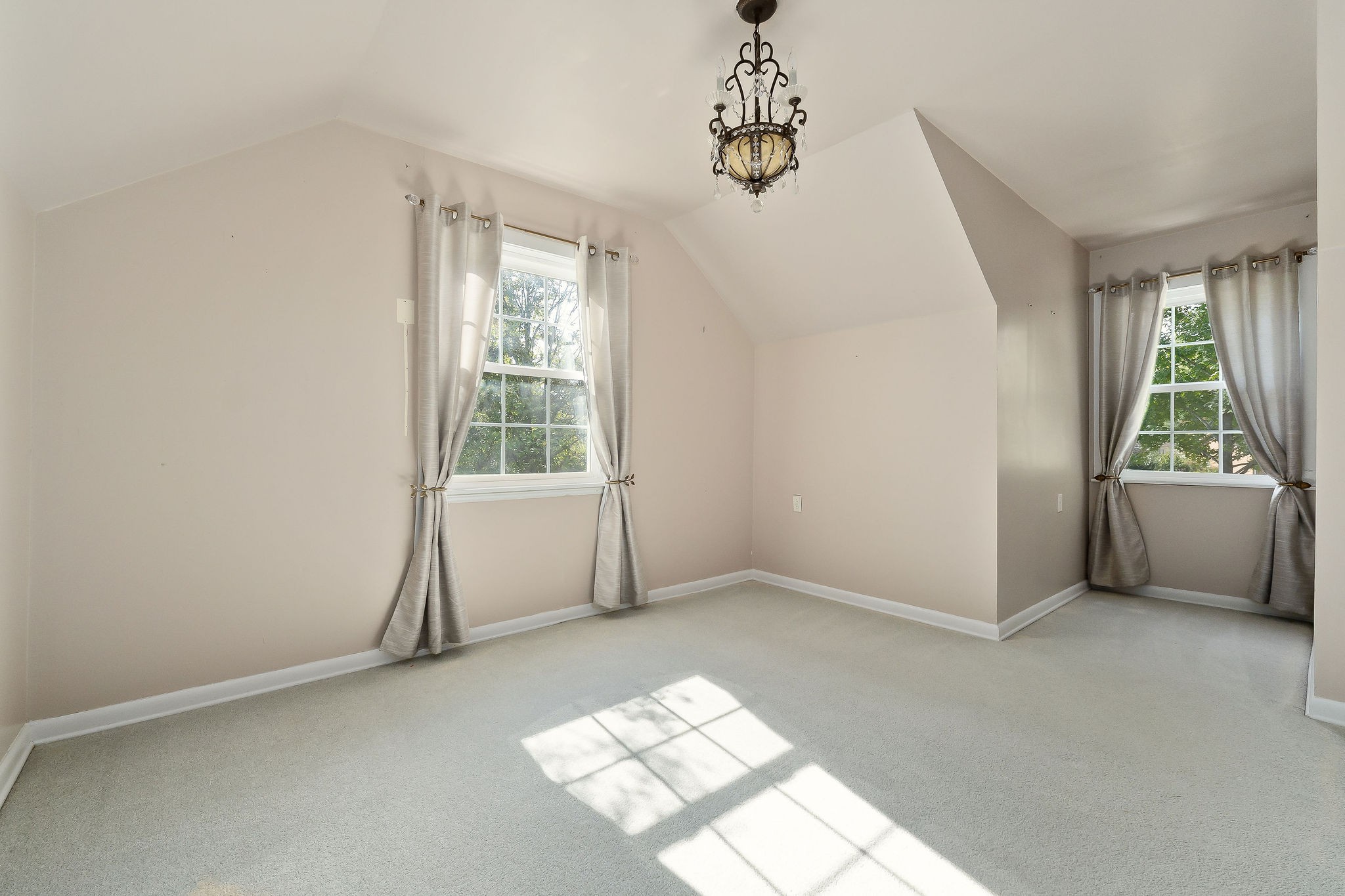 1175 Meadow Road Cookeville, TN 38501 - Photo 29 of 37 a view of an empty room with a window