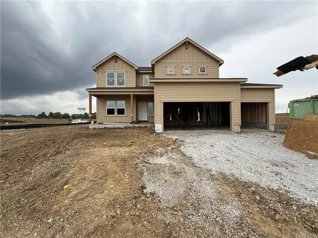 $539,948 | 1505 Southeast Bailey Farms Parkway, Lee's Summit, MO 64082