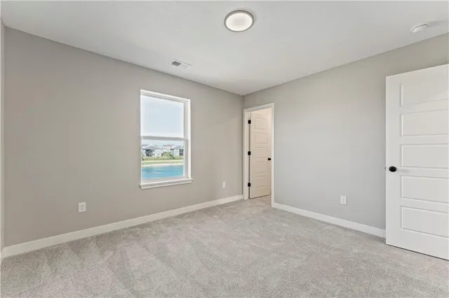 $539,948 | 1505 Southeast Bailey Farms Parkway, Lee's Summit, MO 64082