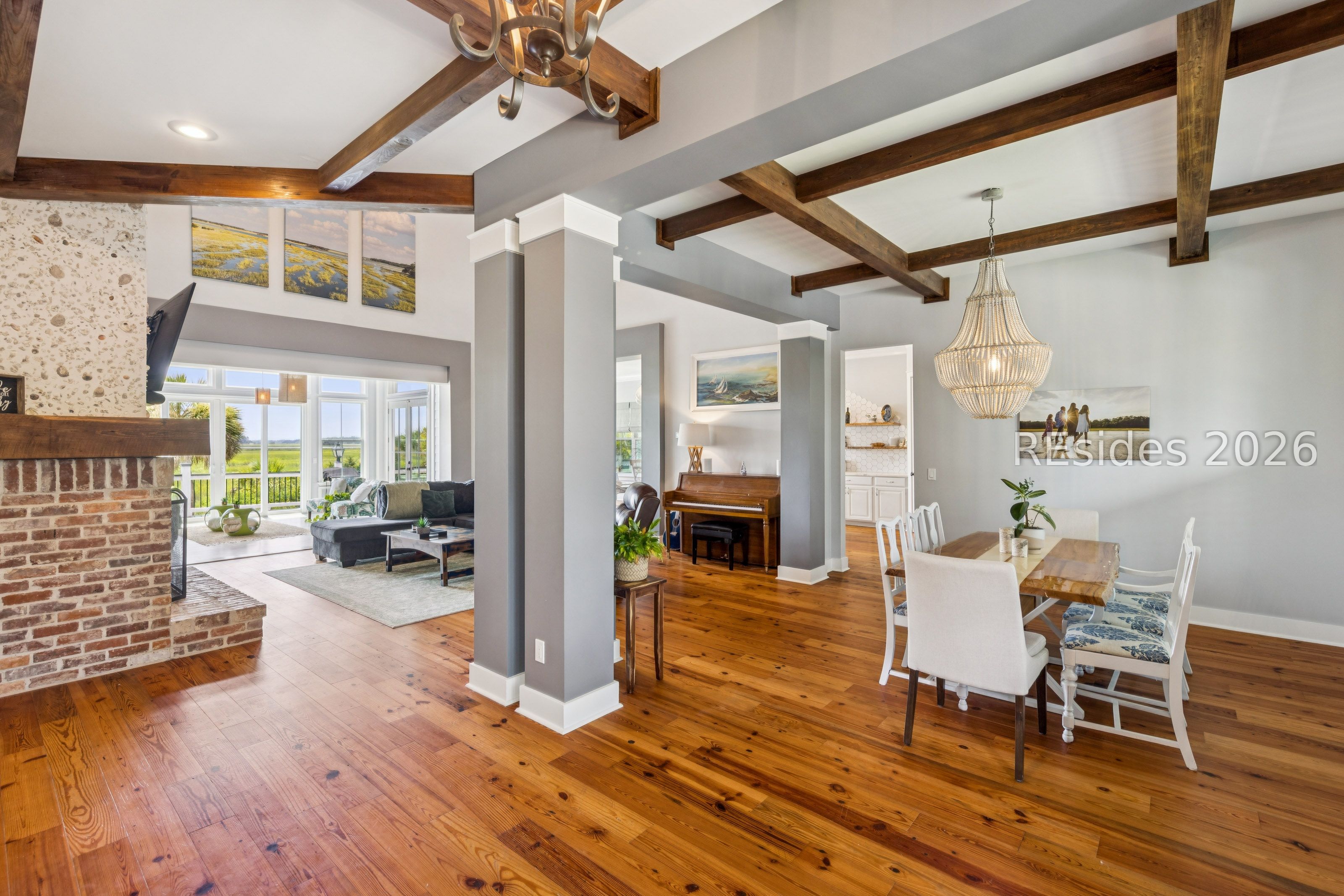41 Buck Point Road Bluffton, SC 29910 - Photo 8 of 68 Bright, low country great room
