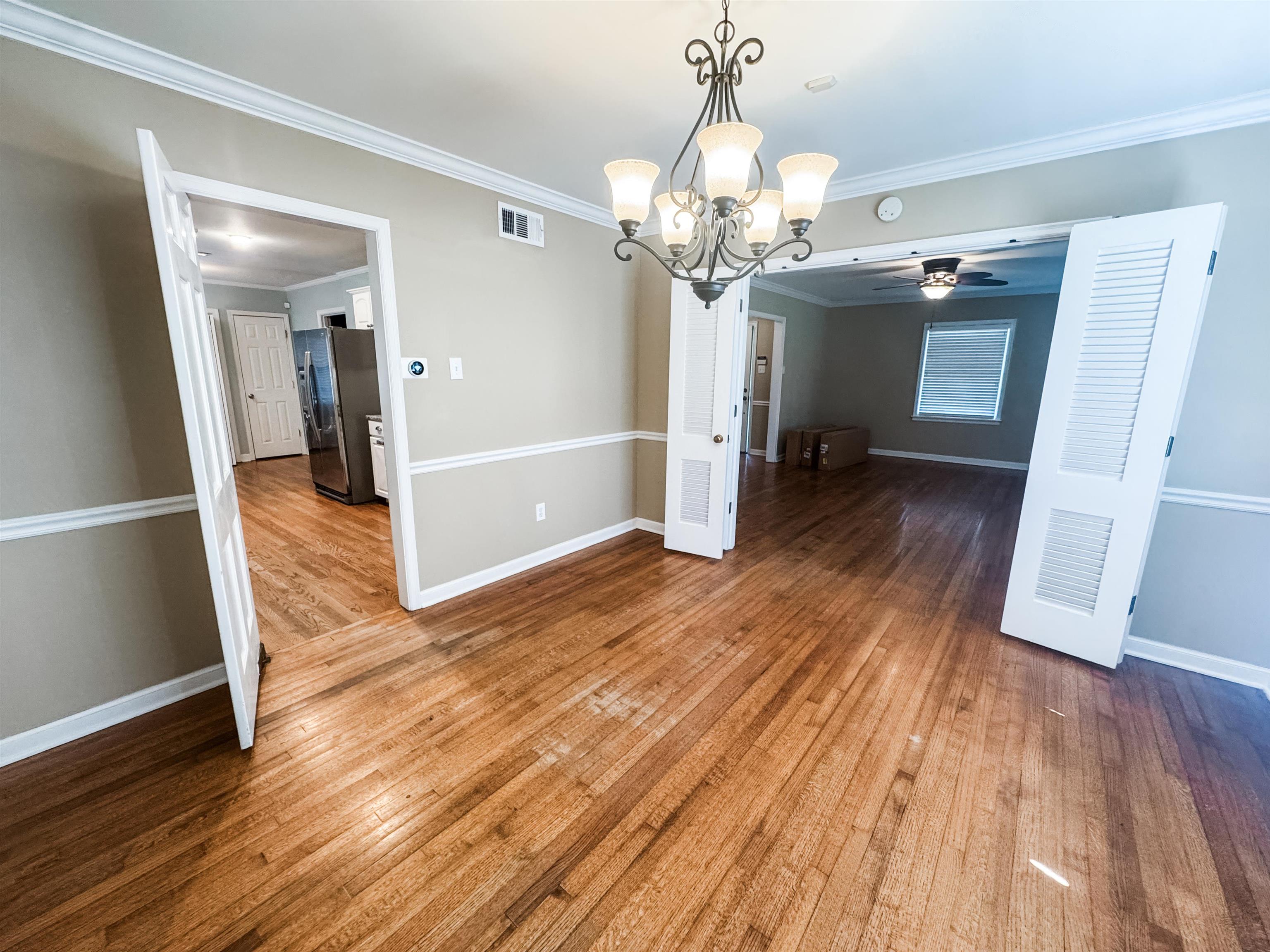 5169 Sequoia Road Memphis, TN 38117 - Photo 4 of 14