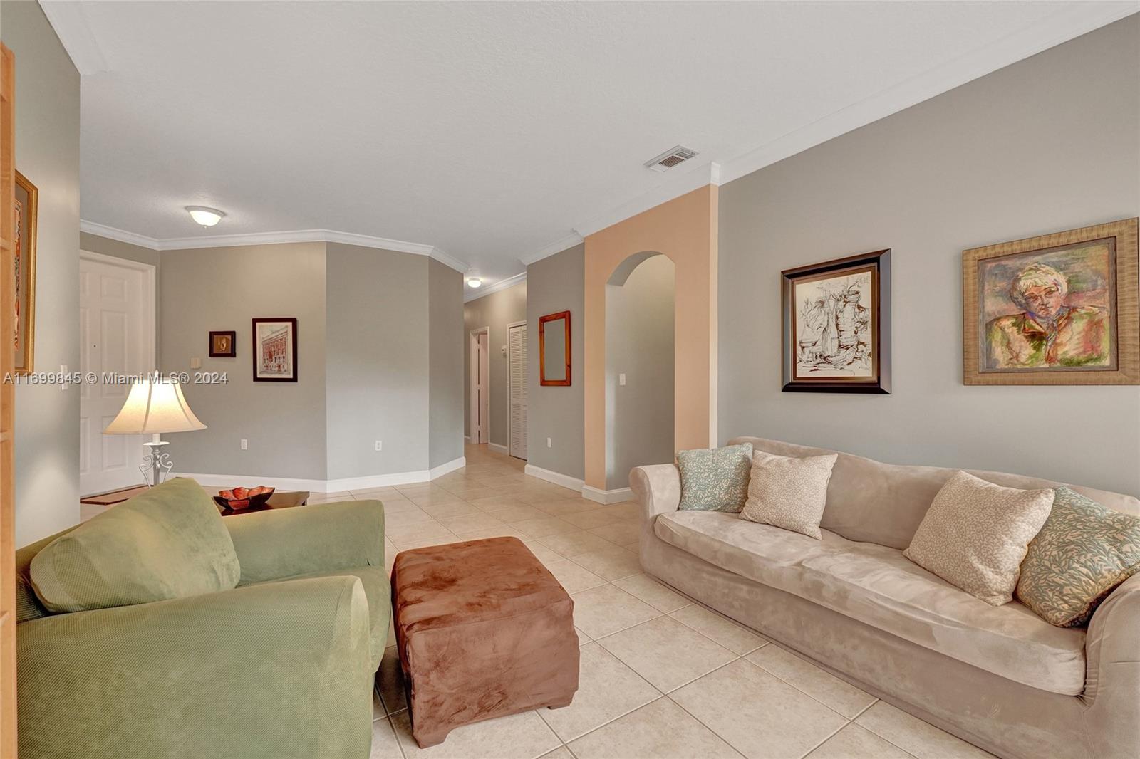 16136 Southwest 68th Street Miami, FL 33193 - Photo 3 of 45 Gallery Image 3