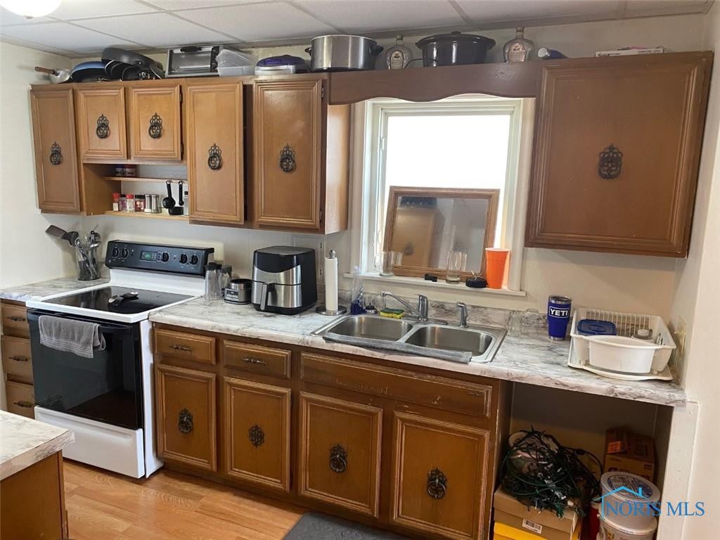 2037 Farnham Road Toledo, OH 43607 - Photo 9 of 16 Gallery Image 9