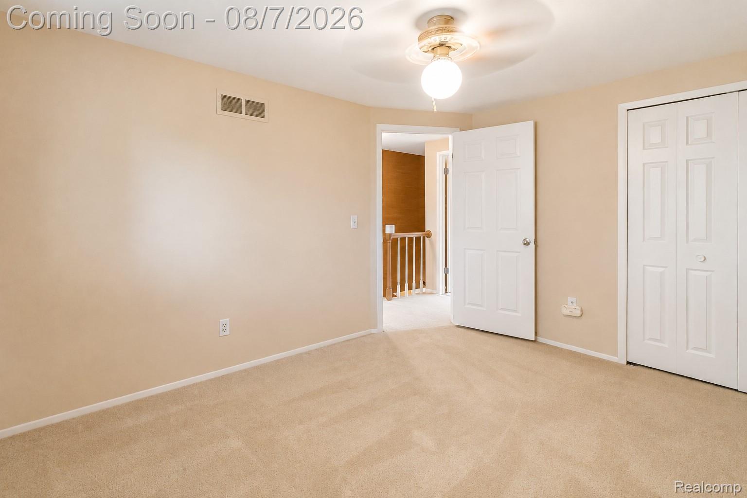 3149 Tamarron Drive Rochester, MI 48309 - Photo 32 of 48 Bedroom 3 - good size room featuring neutral carpeting and light beige walls