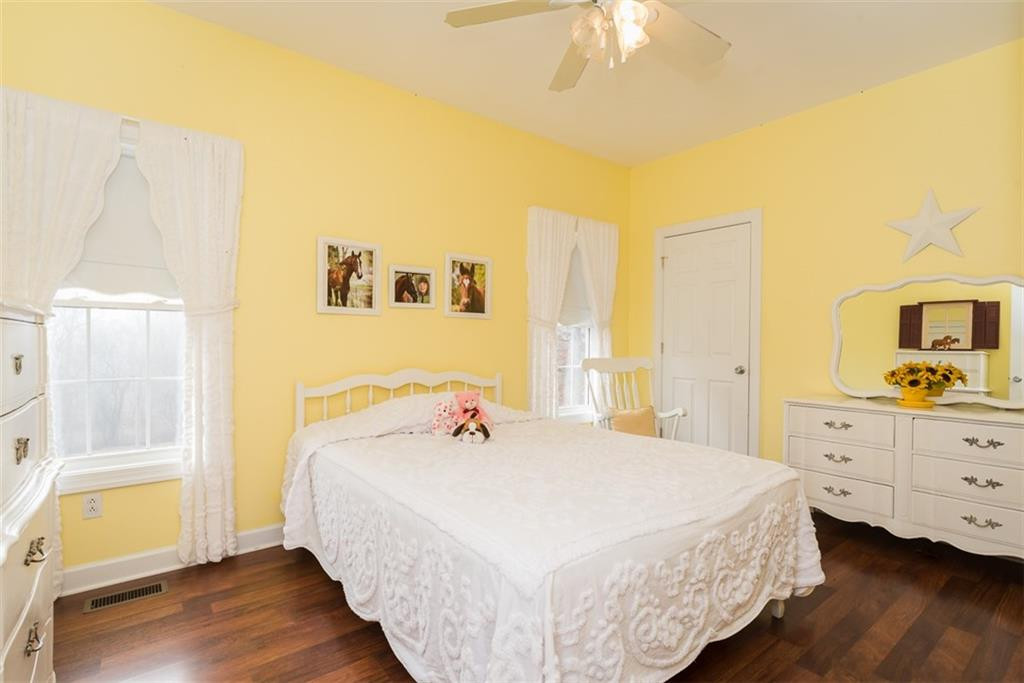 222 Pond View Road Leasburg, NC 27291 - Photo 8 of 23 Gallery Image 8