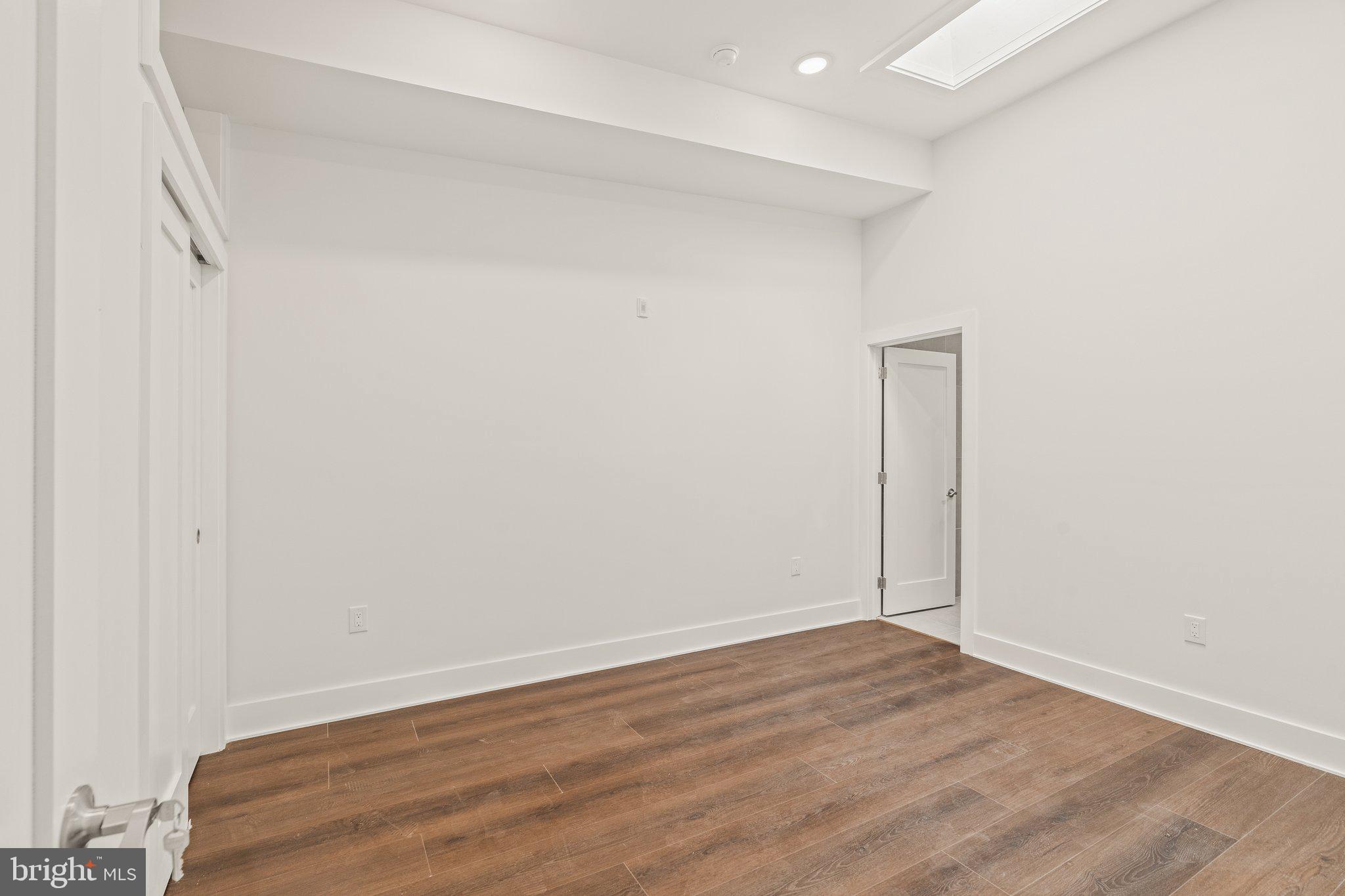 253 North 3rd Street, Unit 4 Philadelphia, PA 19106 - Photo 9 of 16