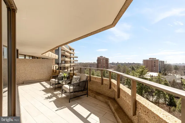 $569,000 | 4200 Massachusetts Avenue Northwest, Unit 708, Washington, DC 20016