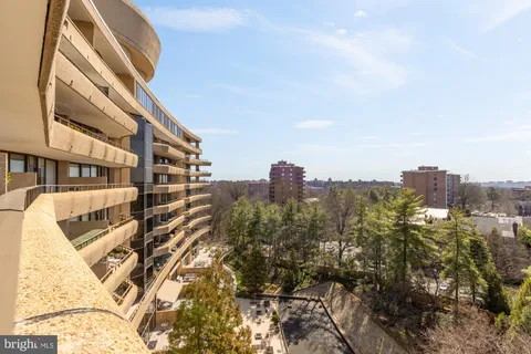 $569,000 | 4200 Massachusetts Avenue Northwest, Unit 708, Washington, DC 20016