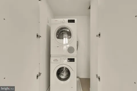 $569,000 | 4200 Massachusetts Avenue Northwest, Unit 708, Washington, DC 20016