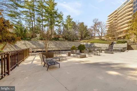 $569,000 | 4200 Massachusetts Avenue Northwest, Unit 708, Washington, DC 20016