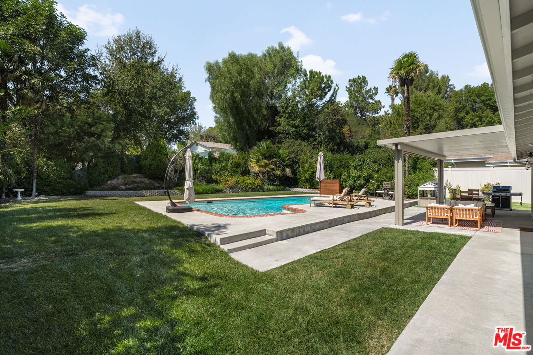 7119 Deveron Ridge Road West Hills, CA 91307 - Photo 11 of 25