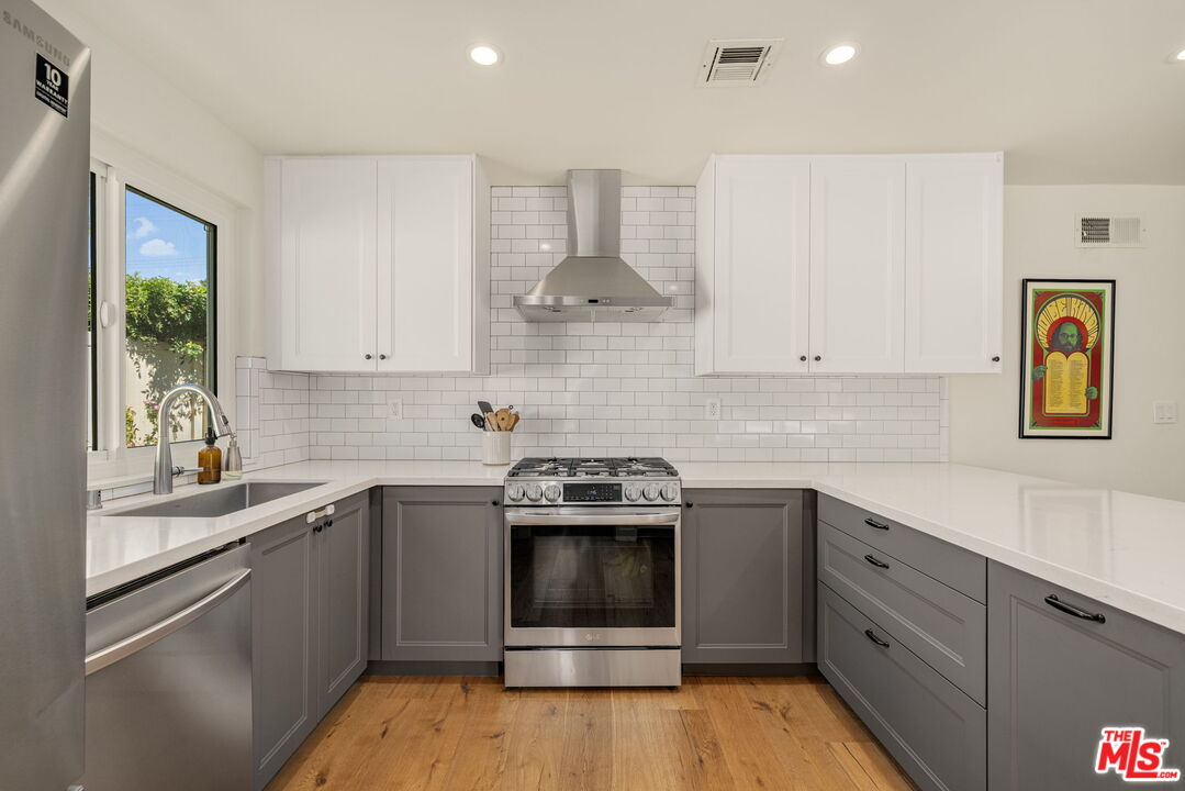 7119 Deveron Ridge Road West Hills, CA 91307 - Photo 5 of 25