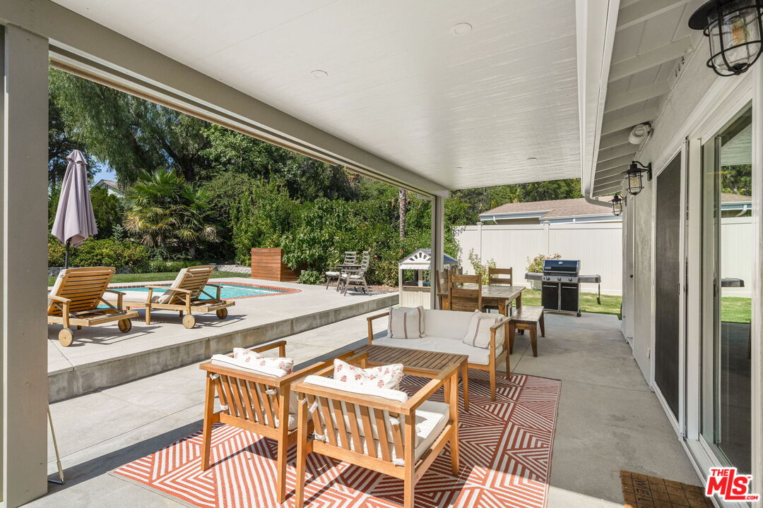 7119 Deveron Ridge Road West Hills, CA 91307 - Photo 9 of 25