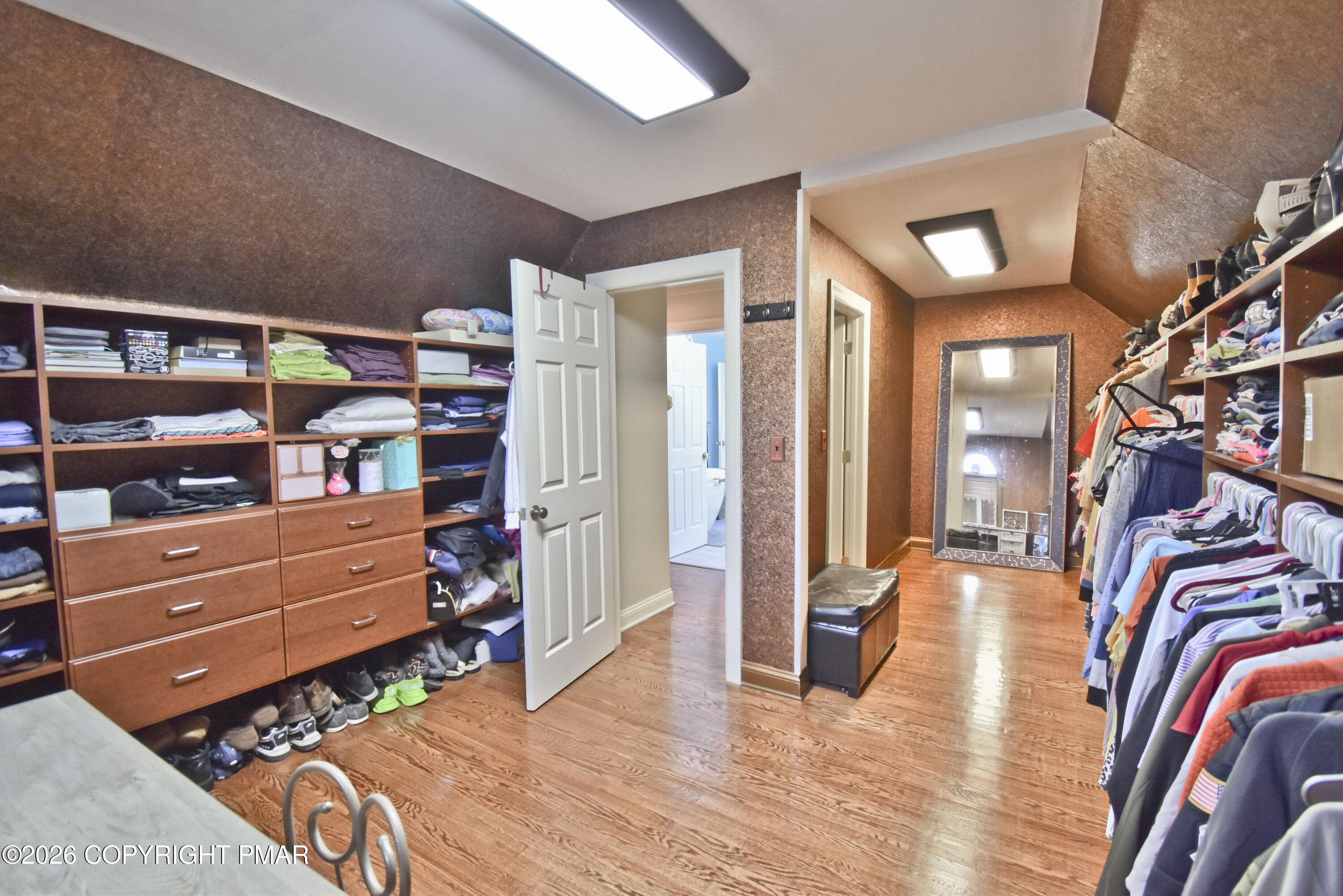 155 Chase Road Stroudsburg, PA 18360 - Photo 48 of 76 9 Primary (11)