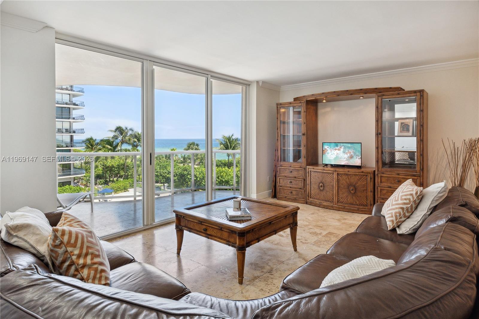 8855 Collins Avenue, Unit 4B Surfside, FL 33154 - Photo 8 of 32