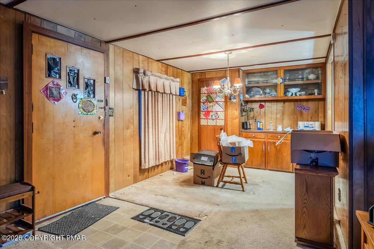 2099 North Turnpike Road Dalton, PA 18414 - Photo 4 of 16 a room with furniture and a window