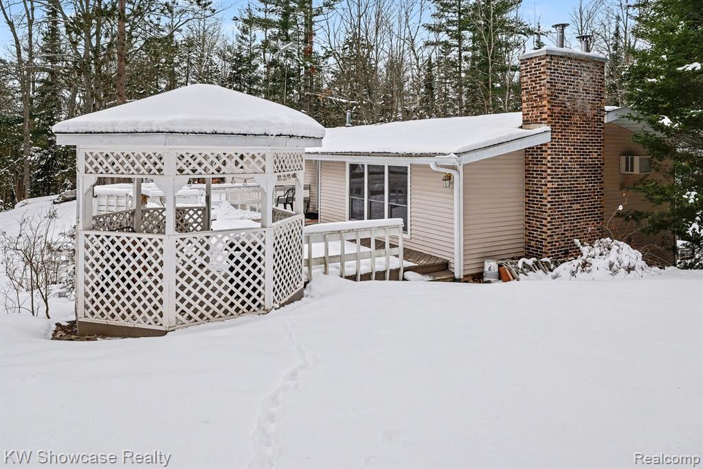 1951 East Kneeland Road Fairview, MI 48621 - Photo 28 of 46