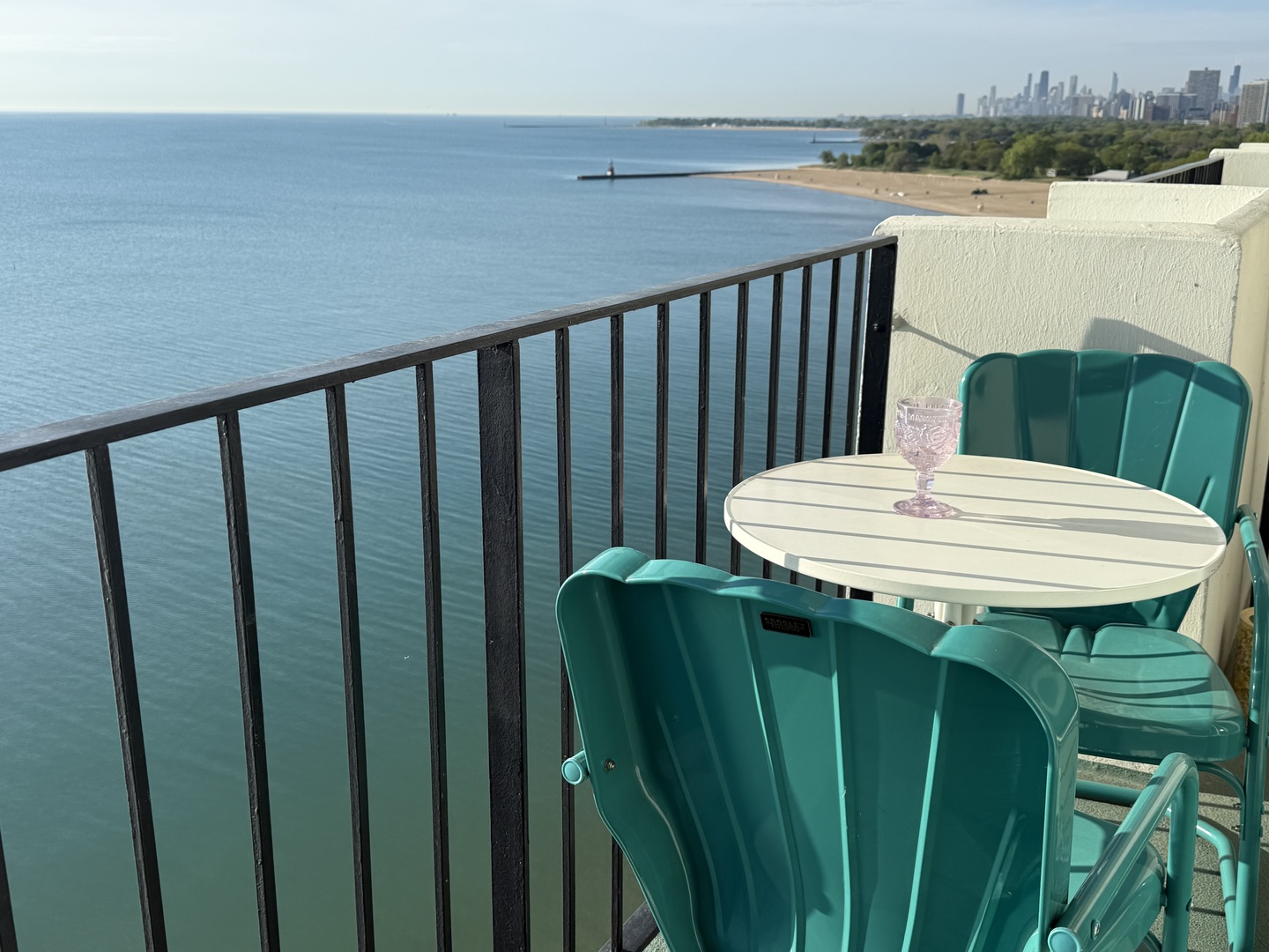 6033 North Sheridan Road, Unit 12B Chicago, IL 60660 - Photo 2 of 29 Gallery Image 2