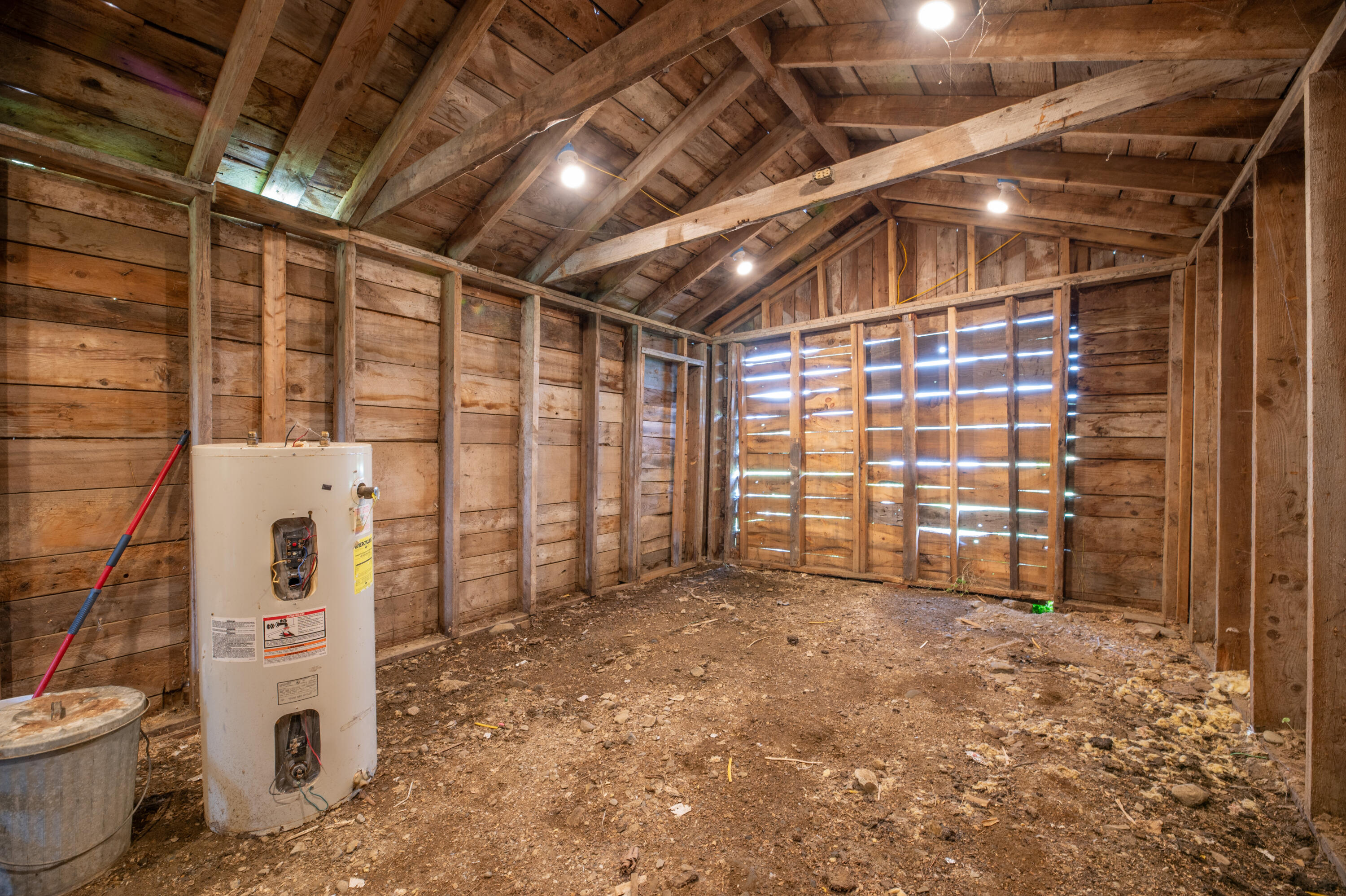 945 East Thorndike Road Thorndike, ME 04986 - Photo 40 of 44 Interior26