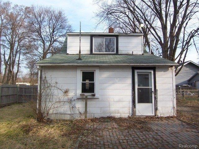 3171 West Auburn Road Rochester, MI 48309 - Photo 2 of 10 Rear1.jpg