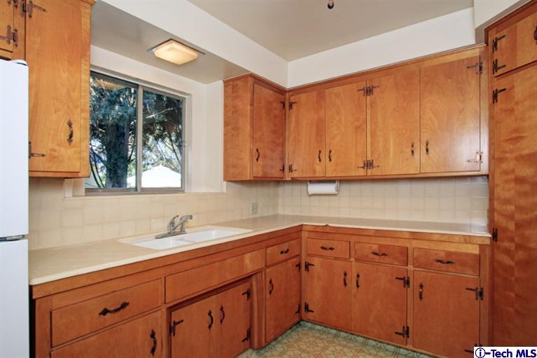 8211 East Ravendale Road San Gabriel, CA 91775 - Photo 10 of 25 Additional Photo