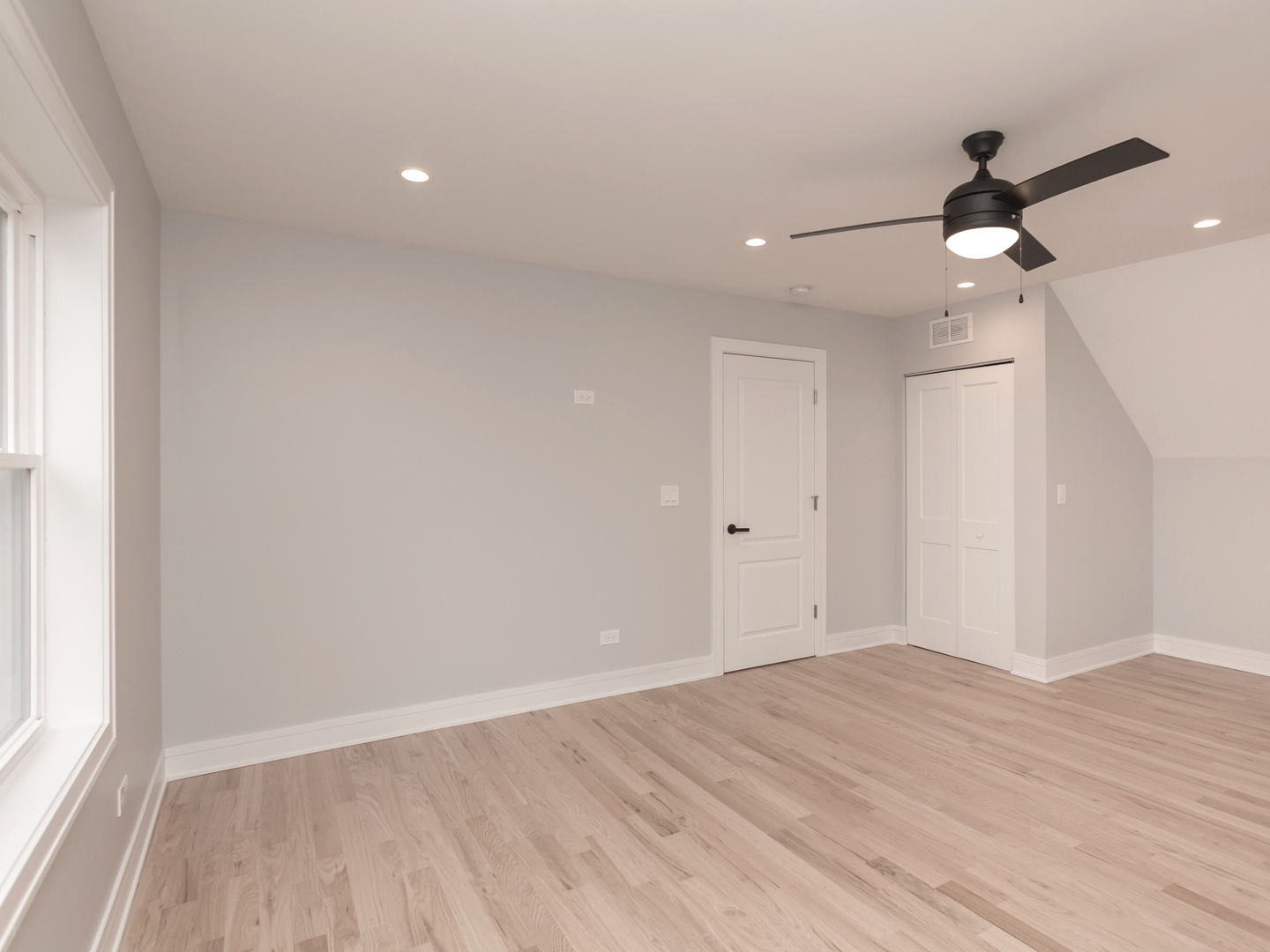6310 Hilly Way Cary, IL 60013 - Photo 38 of 67 wooden floor in an empty room with a window