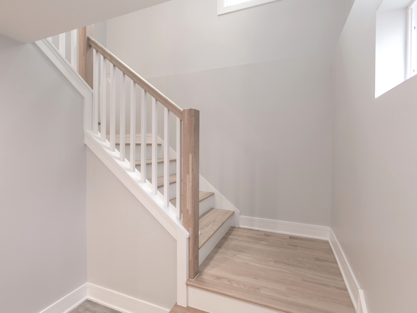 6310 Hilly Way Cary, IL 60013 - Photo 47 of 67 a view of entryway